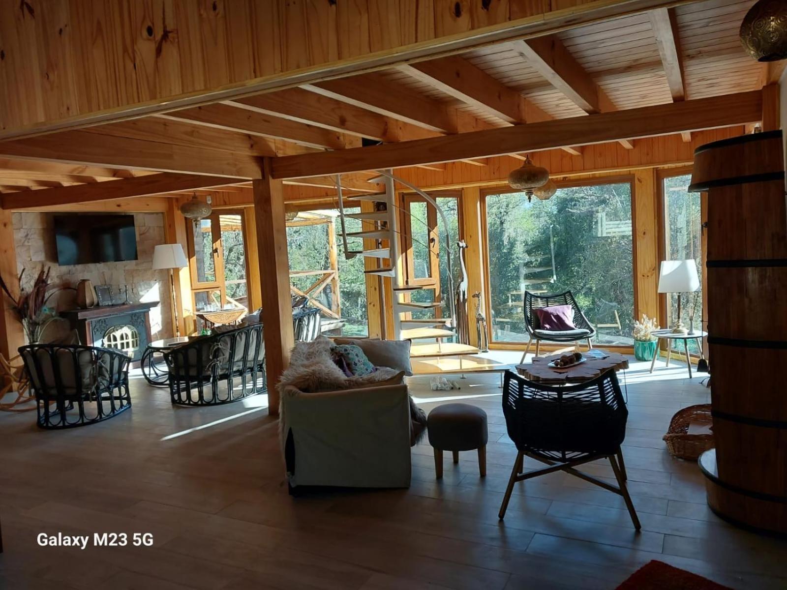 Reina Mora, Reserva Patagonica Holiday home